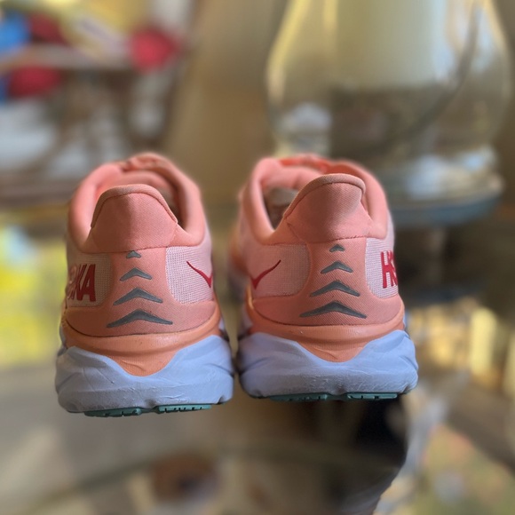 🦩Hoka🦩-Women's Pink Running Shoes-Sz 10 Clifton 8 - Picture 6 of 12